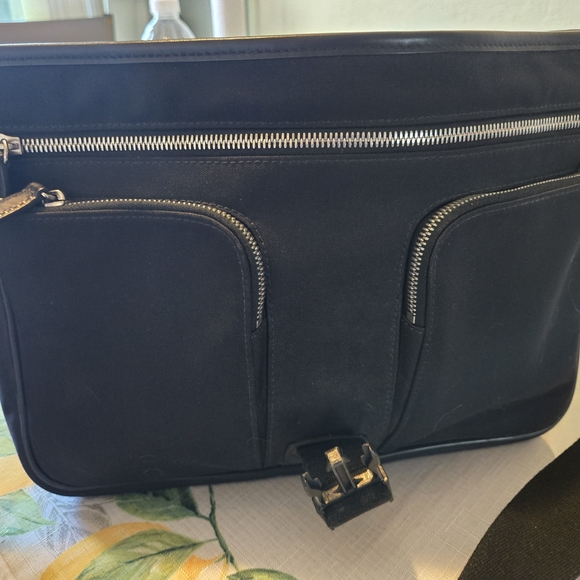 Coach Black Leatherware Men's Bag - Picture 7 of 16